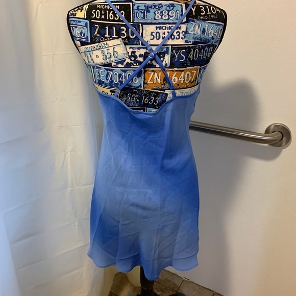 Light/Dark Blue Chemise NWOT w/straps that cross - Picture 4 of 7
